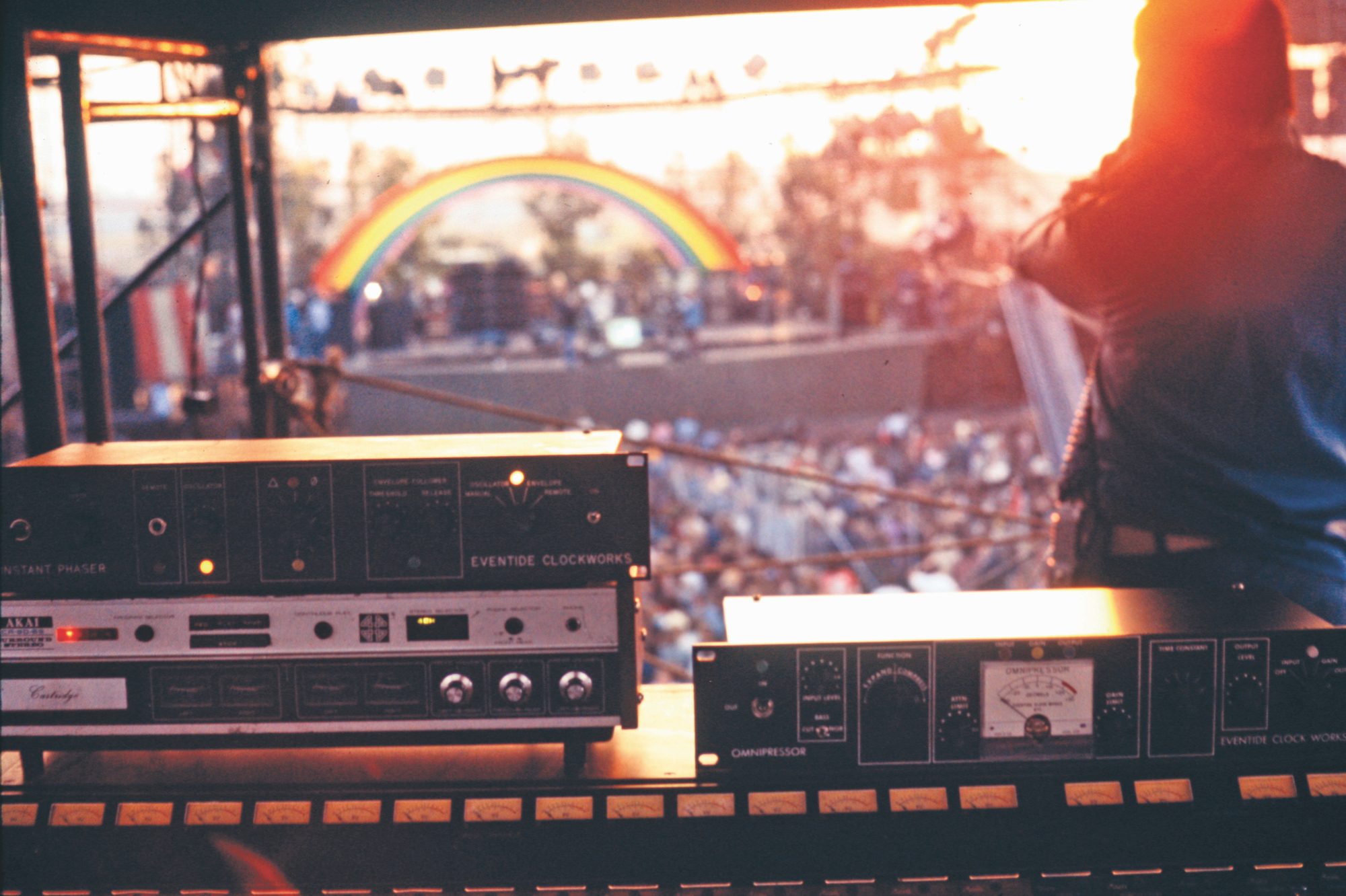 crop 0 0 2000 1332 0 elp phaser omni